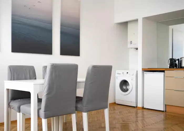 Haus Max شقة فندقية 3*