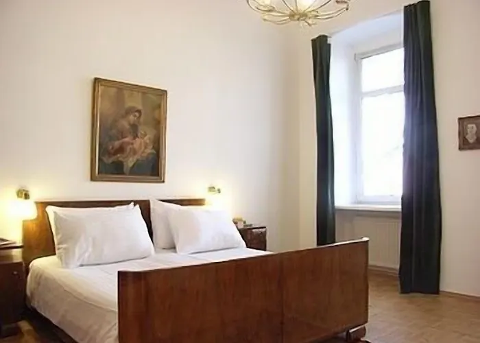 Haus Max Aparthotel 3*