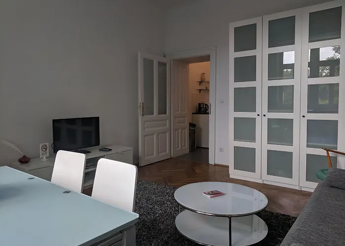 Haus Max 3*